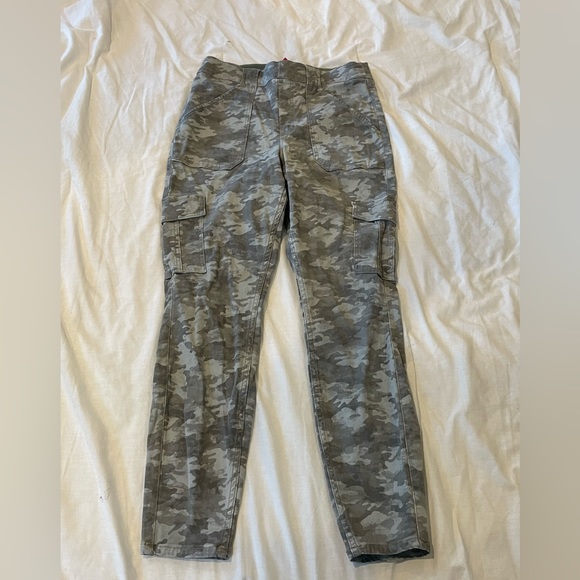 SPANX Camo Pants Size XL - Picture 2 of 11
